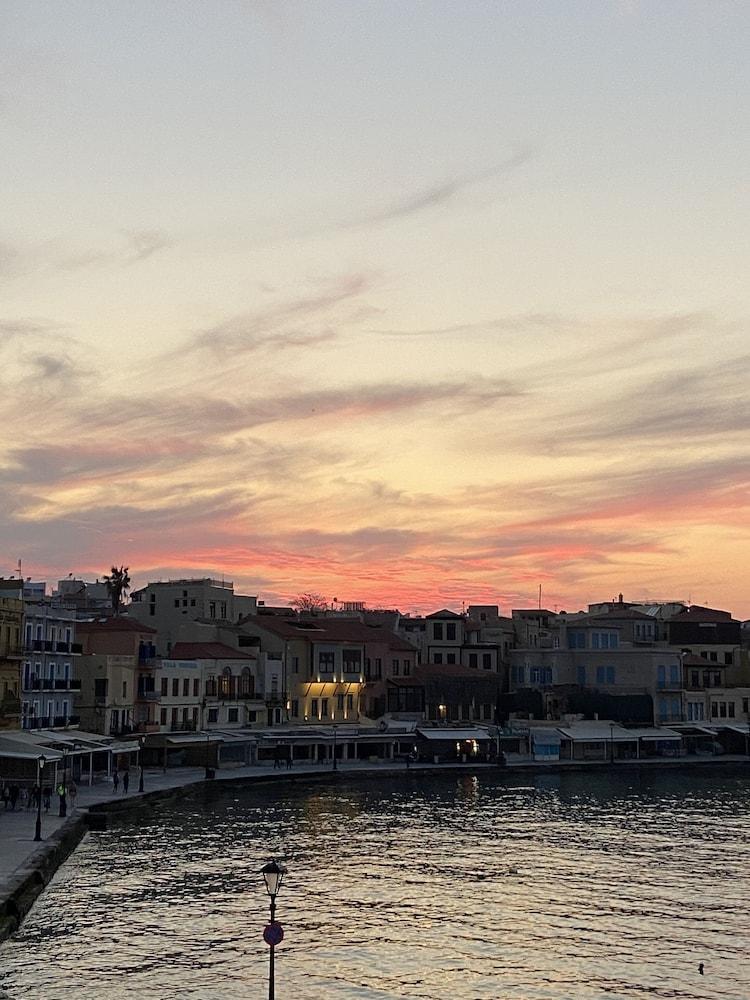 Divino Suites Chania Chania  Екстер'єр фото
